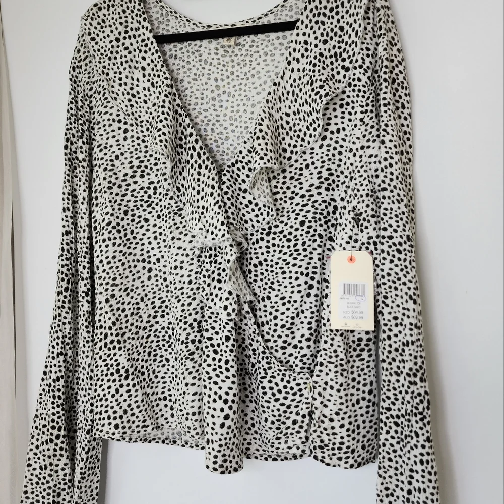 Billabong top crossover long sleeve blouse size 14 NWT - Picture 7 of 12